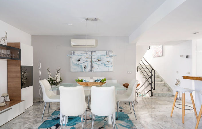 Image No.12-3 Bed Townhouse for sale