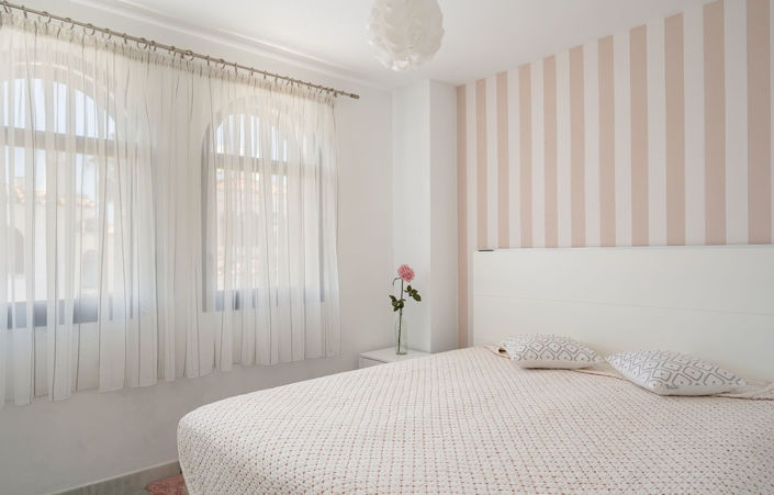 Image No.23-3 Bed Townhouse for sale