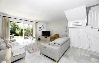 kf8b4w4yudi5-3595ad71cbd87be6c3643a4285ef4791