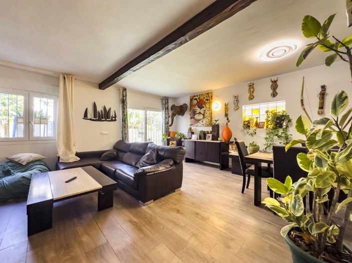 Image No.5-3 Bed Townhouse for sale