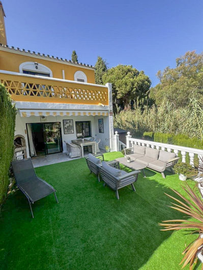 Image No.1-Maison de ville de 2 chambres à vendre à Calahonda