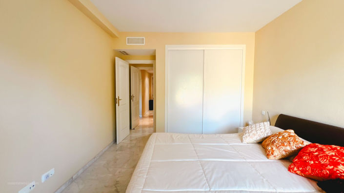 Image No.10-2 Bed Apartment for sale