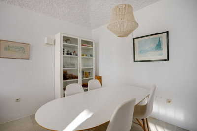 neqwgojwopi8-e64a9055bba3e77ac8aca3b893cdf826