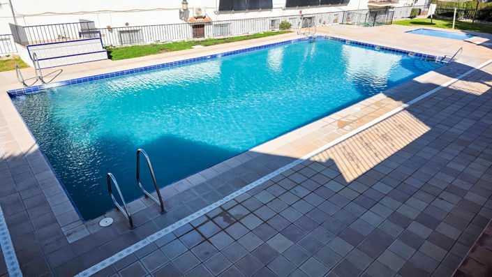 Image No.4-2 Bed Townhouse for sale