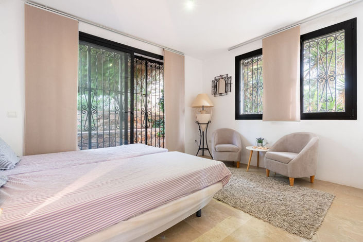 Image No.14-3 Bed Villa for sale