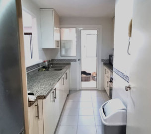 0nit5rqm5yp11-20939a0134ad724a8cb2a801094d15a