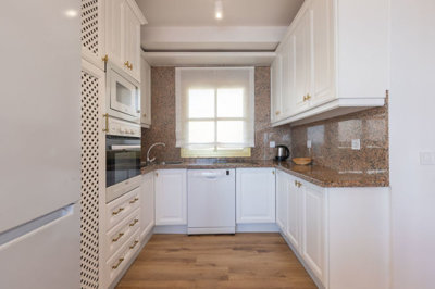 xrg08s62i4q12-53013098fcab6c38b1379cd33298e05