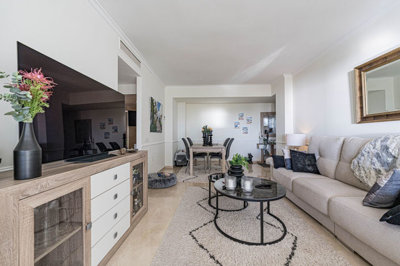 8j9qzywnus77-aa4cc561180b369757c0bb4af9886cd3