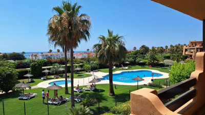 k01u4kouoc4-c23c0f86247804fa50226aecd8b0b2c8