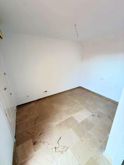 Image No.13-3 Bed Penthouse for sale