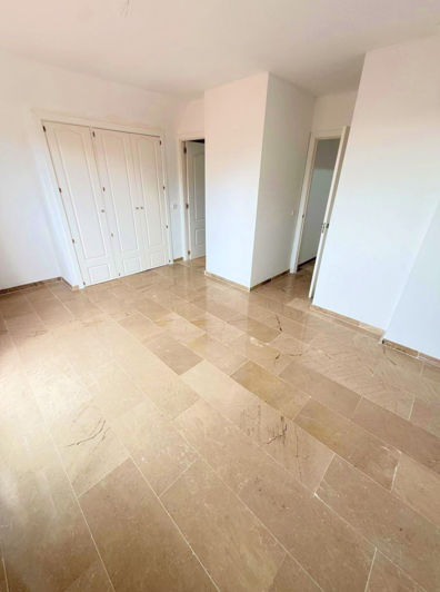 Image No.9-3 Bed Penthouse for sale