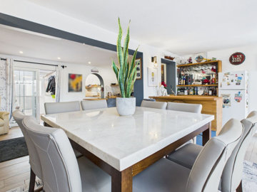 rgxb74ar1rl7-aa4cc561180b369757c0bb4af9886cd3