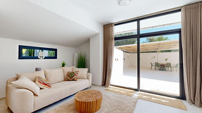 Image No.14-3 Bed Villa for sale