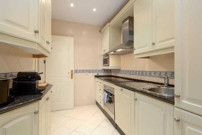 Image No.14-Appartement de 2 chambres à vendre à Elviria