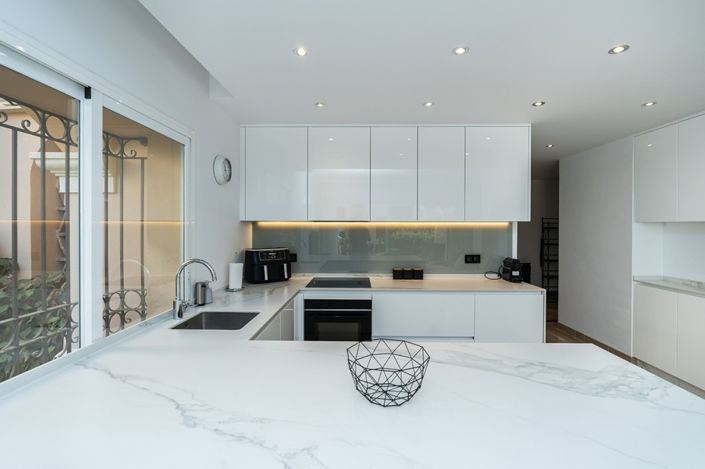 Image No.13-3 Bed Apartment for sale