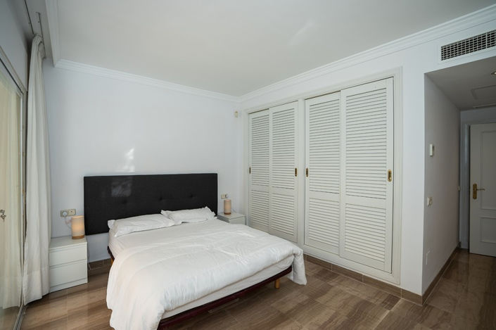 Image No.16-3 Bed Apartment for sale