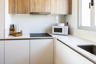 bq64fneqywh9-467d0cee5b725f3ef65f102a0c2e69c0