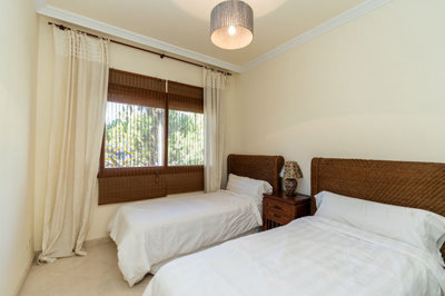 712zdbq17y411-20939a0134ad724a8cb2a801094d15a