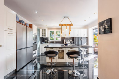 2uweilshitq3-e898b2bb2a2fdfd06d2c39894dce8316