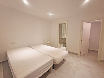 xhkoshqf535-53608d01401493ba18e3704836160563