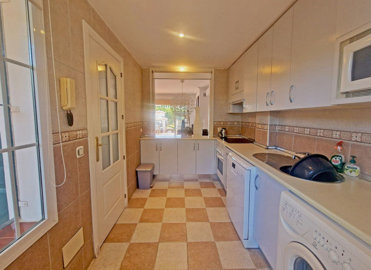 qtpwr6d02qk9-467d0cee5b725f3ef65f102a0c2e69c0