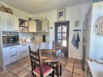 s4igum6xsbq11-20939a0134ad724a8cb2a801094d15a