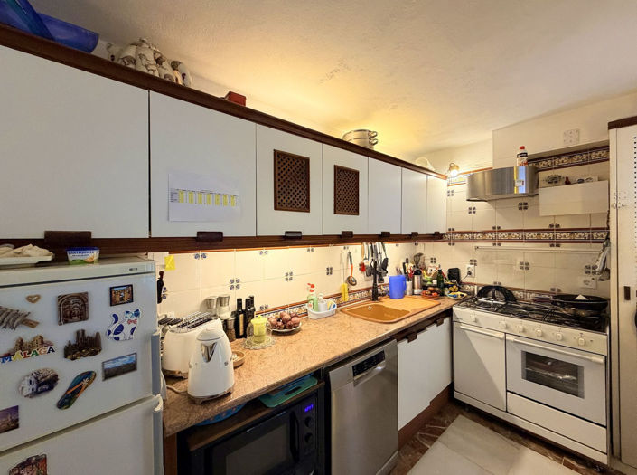 Image No.7-2 Bed Villa for sale