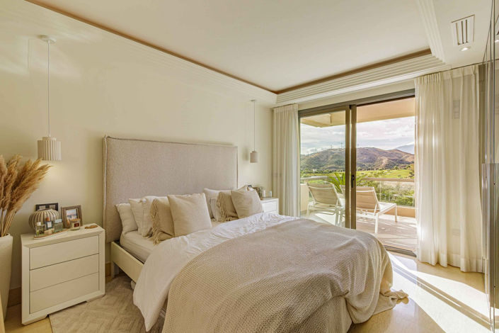 Image No.9-3 Bed Apartment for sale