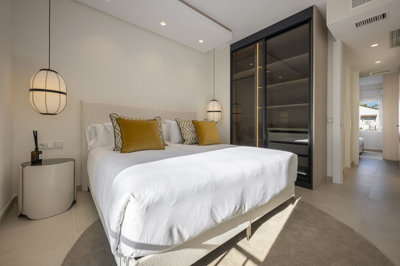 gl4vrzyqon15-11d12f2f454f2f5e9b981fdd8b901d51