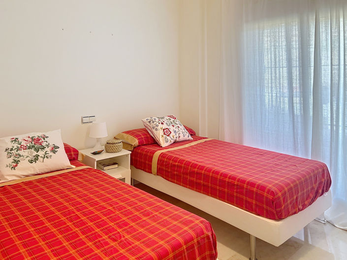 Image No.12-2 Bed Apartment for sale