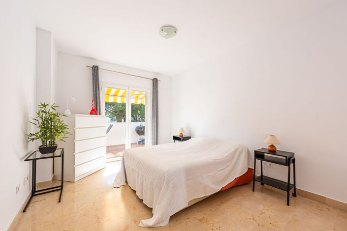 Image No.12-2 Bed Apartment for sale