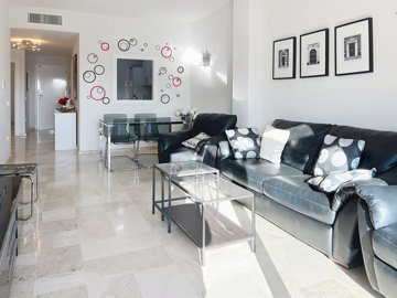 2flvhqvn0fb9-467d0cee5b725f3ef65f102a0c2e69c0