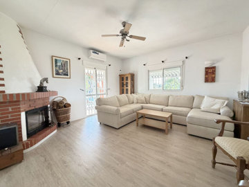 e9r5med0kr68-e64a9055bba3e77ac8aca3b893cdf826