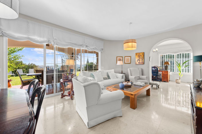 Image No.10-4 Bed Villa for sale