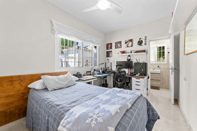 zapobpylbxq22-bcf8e6250e0bab365f900a8ac31ac04