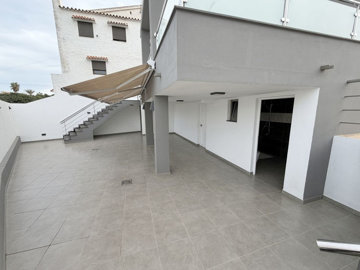 leeaj3go8823-79897b85162c6a486c7a4d1eb46924dd