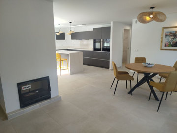 xe92dt2djok24-613bbc26f32d7013d348ef202dd30a4