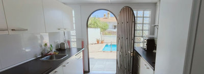 2svzthbydh711-20939a0134ad724a8cb2a801094d15a