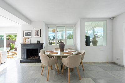 jasodmytrg4-c23c0f86247804fa50226aecd8b0b2c8