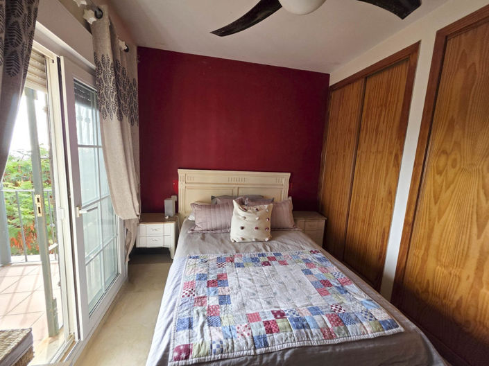 Image No.13-3 Bed Townhouse for sale