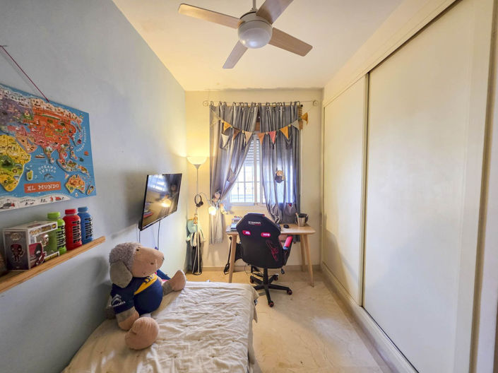 Image No.18-3 Bed Townhouse for sale