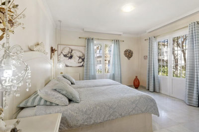 vu5p74siep11-20939a0134ad724a8cb2a801094d15a4