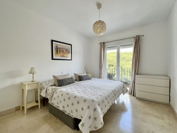 z8sng4n4de7-aa4cc561180b369757c0bb4af9886cd3