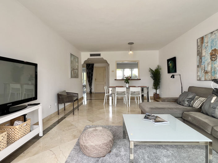 Image No.7-Appartement de 2 chambres à vendre à Estepona