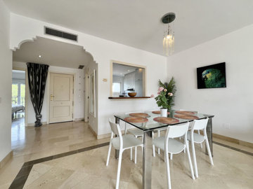 qhshld3g6fj14-d70dc3102c00d7be0e872dfe1c1f86d