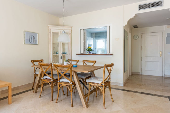 Image No.9-Appartement de 2 chambres à vendre à Estepona