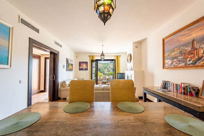 Image No.9-3 Bed Townhouse for sale