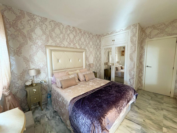 Image No.14-3 Bed Townhouse for sale