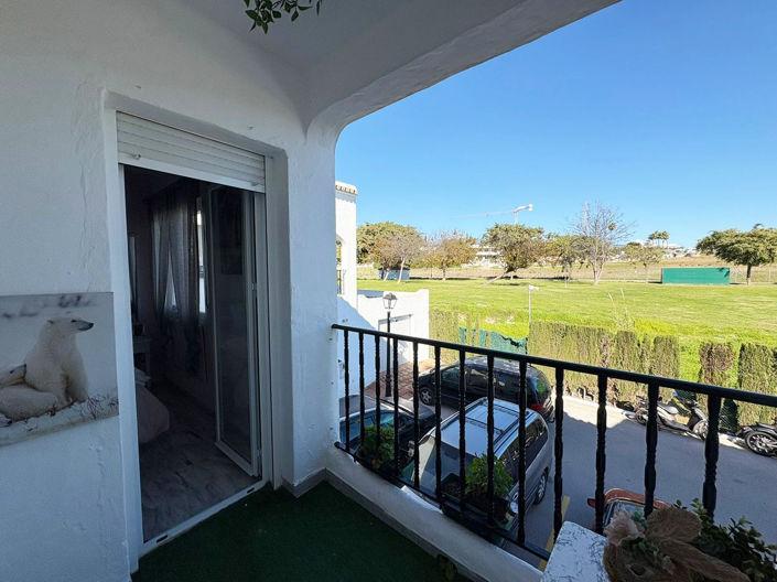 Image No.8-3 Bed Townhouse for sale