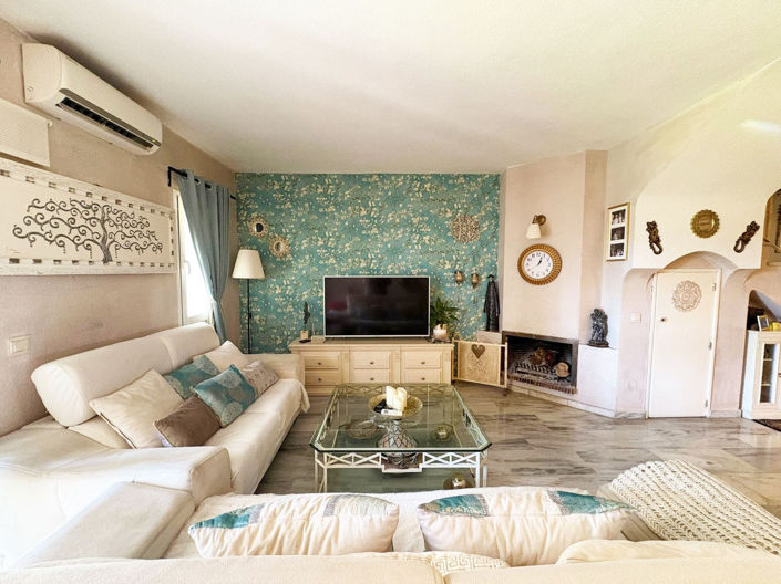 Image No.9-3 Bed Townhouse for sale